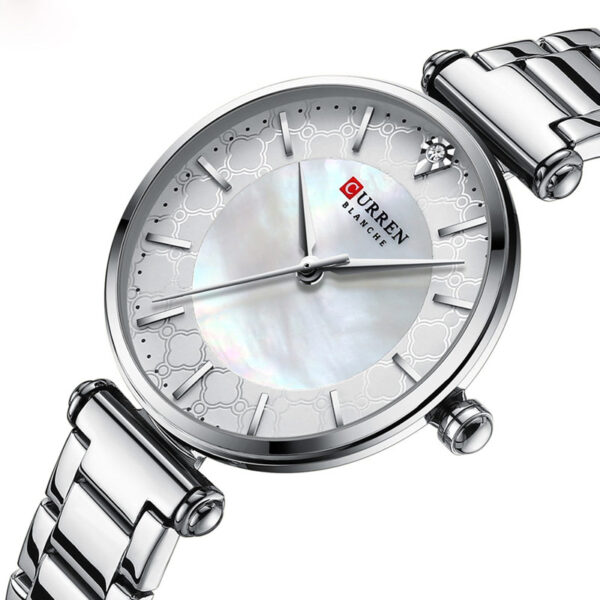 Γυναικείο ρολόι με μπρασελέ και ασημί καντράν με φίλντισι και στρας Curren 9072 Silver