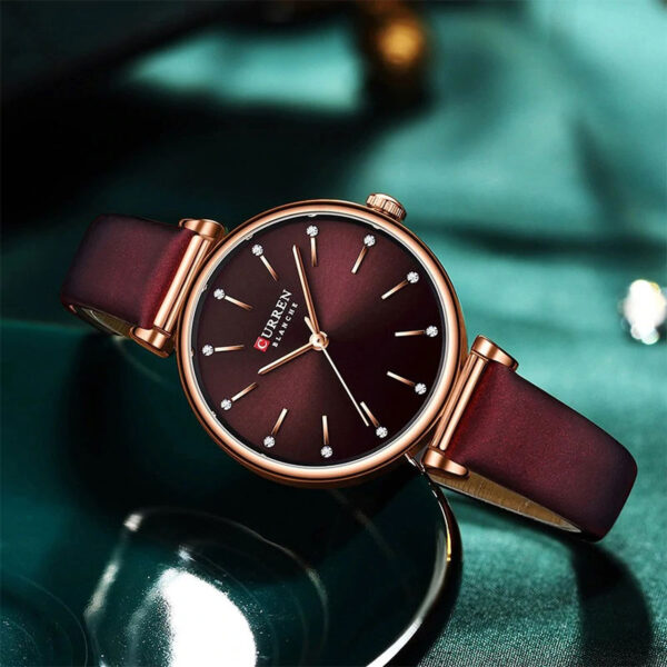 Curren 9081 Leather Bordo γυναικείο ρολόι με μπορντό δερμάτινο λουράκι