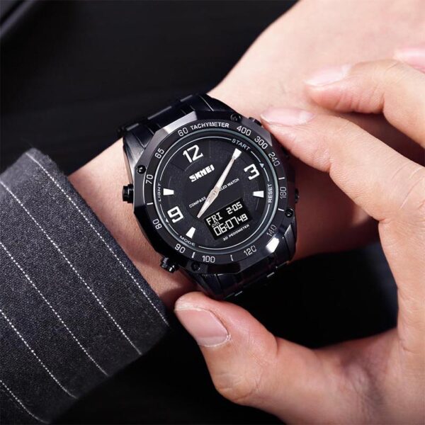 SKMEI 1464 Black ανδρικό ρολόι με μπρασελέ μαύρο φορεμένο