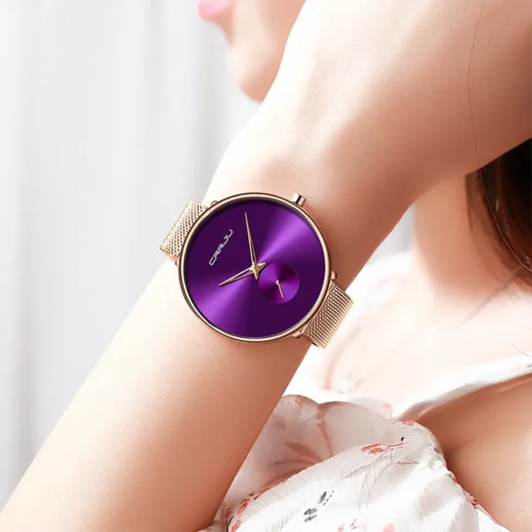 Crrju 2165 Purple γυναικείο ρολόι με μπρασελέ, φορεμένο