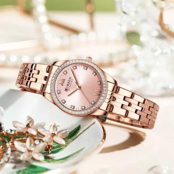 Curren 9086 Rose γυναικείο ρολόι με ροζ χρυσό μπρασελέ