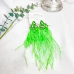 εντυπωσιακά-σκουλαρίκια-για-γάμο-με-ζιργκόν-και-φτερά-σε-πράσινο-χρώμα-awear-hana-green