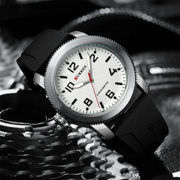 Curren 8454 Black White ανδρικό ρολόι με μαύρο λουράκι σιλικόνης