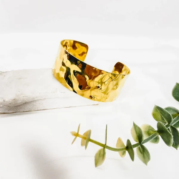 Βραχιόλι χειροπέδα από ατσάλι, χρυσή, Awear Dalia Gold