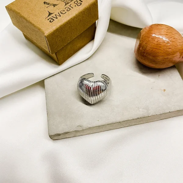 Δαχτυλίδι γυναικείο σε σχήμα καρδιά, ασημί, από ατσάλι, Awear Edgar Silver